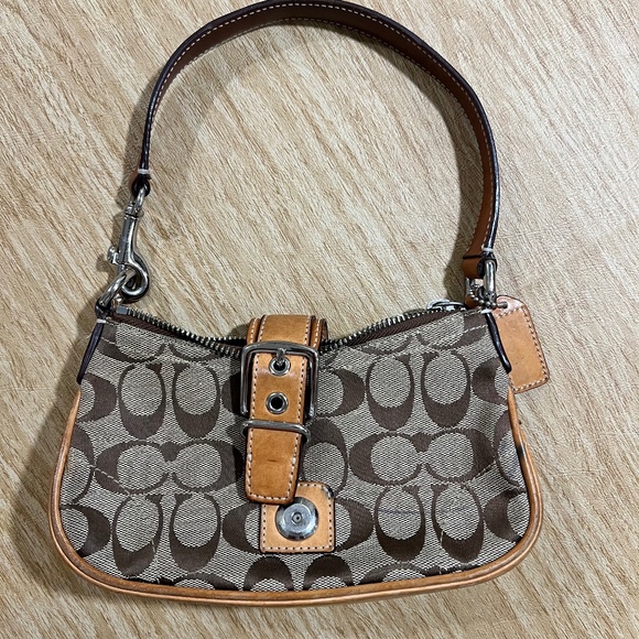 Coach 6362 Tan Signature C Soho Shoulder Bag - Picture 1 of 10